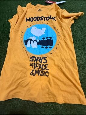 Woodstock T-shirt